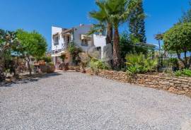 Characterful Multi-Unit Property with Over an Acre of Mature Gardens Near Tavira