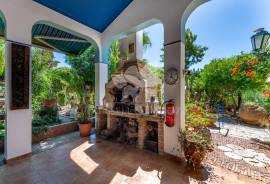 Characterful Multi-Unit Property with Over an Acre of Mature Gardens Near Tavira