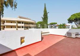 3 Bedroom Villa with Garden and Large Terraces in Vilamoura 3 Bedroom Villa with Garden and Large Terraces in Vilamoura