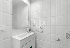 Renovated 1+1 Bedroom Apartment with Swimming Pool, 50m from Quarteira Beach Renovated 1+1 Bedroom Apartment with Swimming Pool, 50m from Quarteira Beach