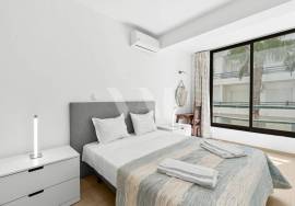 Renovated 1+1 Bedroom Apartment with Swimming Pool, 50m from Quarteira Beach Renovated 1+1 Bedroom Apartment with Swimming Pool, 50m from Quarteira Beach