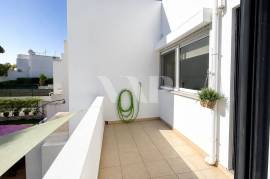 Renovated 3 Bedroom Villa for Annual Rental in Vilamoura Renovated 3 Bedroom Villa for Annual Rental in Vilamoura