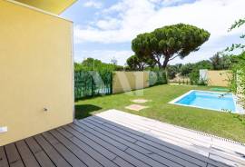 2 bedroom villa with private pool in central area, Vilamoura 2 bedroom villa with private pool in central area, Vilamoura