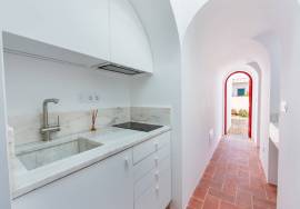 Beautifully Renovated Traditional Cottage in the Heart of Sagres