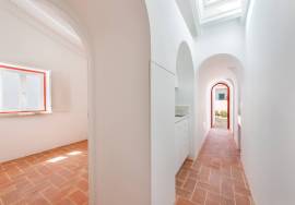 Beautifully Renovated Traditional Cottage in the Heart of Sagres