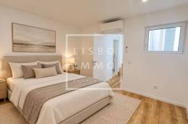 Villa, 5 bedrooms, 260m2, terrace, swimming pool, parking, views, Lapa Villa, 5 bedrooms, 260m2, terrace, swimming pool, parking, views, Lapa
