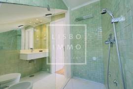 Villa, 5 bedrooms, 260m2, terrace, swimming pool, parking, views, Lapa Villa, 5 bedrooms, 260m2, terrace, swimming pool, parking, views, Lapa