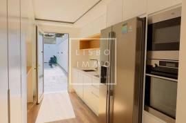 Villa, 5 bedrooms, 260m2, terrace, swimming pool, parking, views, Lapa Villa, 5 bedrooms, 260m2, terrace, swimming pool, parking, views, Lapa