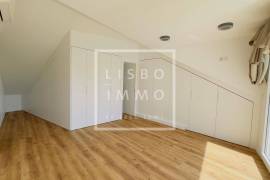 Villa, 5 bedrooms, 260m2, terrace, swimming pool, parking, views, Lapa Villa, 5 bedrooms, 260m2, terrace, swimming pool, parking, views, Lapa
