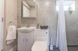 Luxury 5 Bed Detached Home for Sale In Barnett Way, Bierton, Aylesbury United Kingdom