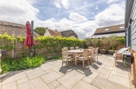 Luxury 5 Bed Detached Home for Sale In Barnett Way, Bierton, Aylesbury United Kingdom