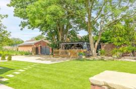 Luxury 5 Bed Detached Home for Sale In Barnett Way, Bierton, Aylesbury United Kingdom