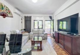 3 bedroom apartment with good areas located on 25 de Abril in Portimão