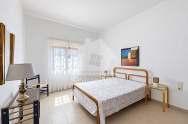 3 Bedroom Villa for Rent with Garden, Terrace and Parking for 2 Cars
