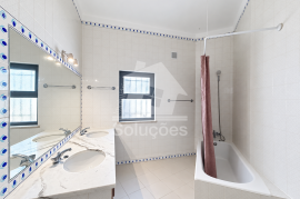 3 Bedroom Villa for Rent with Garden, Terrace and Parking for 2 Cars