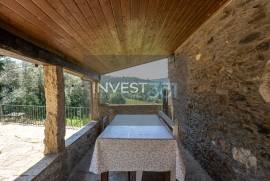 Villa with mountain views in Gondar and Orbacém Villa with mountain views in Gondar and Orbacém