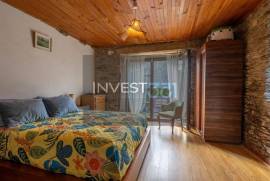 Villa with mountain views in Gondar and Orbacém Villa with mountain views in Gondar and Orbacém