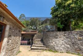 Villa with mountain views in Gondar and Orbacém Villa with mountain views in Gondar and Orbacém