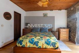 Villa with mountain views in Gondar and Orbacém Villa with mountain views in Gondar and Orbacém