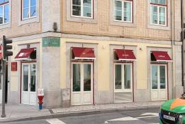 Commercial space for rent next to Largo do Padrão Commercial space for rent next to Largo do Padrão