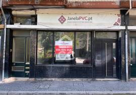 Commercial Store for Rent with 98 m² in Front of the Gaia City Hall Commercial Store for Rent with 98 m² in Front of the Gaia City Hall
