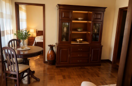 1+1 bedroom villa on a plot with 371 m² of land, garage and annex, just a 2-minute walk from NorteShopping