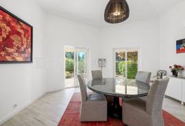 Alvor – Exceptional golf front 5 bedroom villa with pool