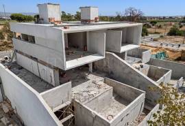 Gambelas, Faro - New semi-detached 4-bedrooms villa