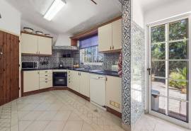 Carvoeiro - Algarve quinta on large plot with sea views close to Carvoeiro