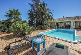 Carvoeiro - Algarve quinta on large plot with sea views close to Carvoeiro
