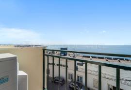 Albufeira – 2-bedroom apartment with sea views and pool