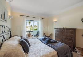 Carvoeiro - Immaculate 2-bedroom townhouse with sea and golf views Carvoeiro - Immaculate 2-bedroom townhouse with sea and golf views
