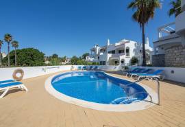Carvoeiro - Immaculate 2-bedroom townhouse with sea and golf views Carvoeiro - Immaculate 2-bedroom townhouse with sea and golf views