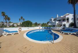Carvoeiro - Immaculate 2-bedroom townhouse with sea and golf views Carvoeiro - Immaculate 2-bedroom townhouse with sea and golf views