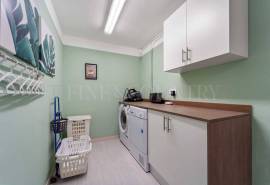 Boliqueime – 4-bedroom villa with pool, garage and large basement