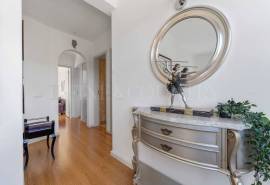 Boliqueime – 4-bedroom villa with pool, garage and large basement