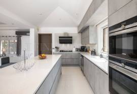 Carvoeiro - Vale da Pinta - Stunning 5-bedroom villa on a large plot with pool and golf views