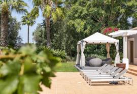 Carvoeiro - Vale da Pinta - Stunning 5-bedroom villa on a large plot with pool and golf views