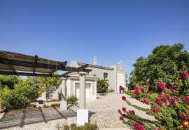 Carvoeiro - Vale da Pinta - Stunning 5-bedroom villa on a large plot with pool and golf views