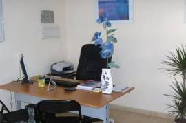 Local for sale in the park of Amezola