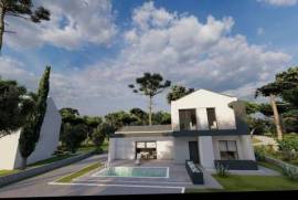 ATTRACTIVE BUILDING LAND WITH BUILDING PERMIT, IN A QUIET LOCATION!