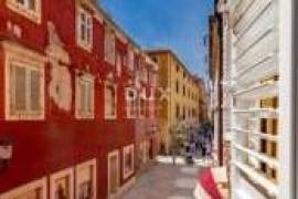 Zadar, Poluotok, commercial space, 38 m2, renovated