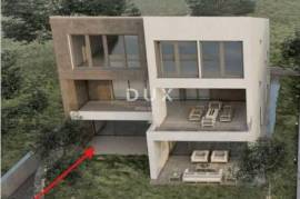 OPATIJA, MATULJI - Luxurious duplex apartment with garden and sea view