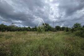 Istria, Poreč : Building land with sea view