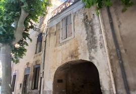 Spacious Character House Offering 210 M2 Of Living Space With 5 Bedrooms And A Pleasant Sunny Terrace. Full Of Charm Spacious Character House Offering 210 M2 Of Living Space With 5 Bedrooms And A Pleasant Sunny Terrace. Full Of Charm