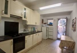 Spacious Character House Offering 210 M2 Of Living Space With 5 Bedrooms And A Pleasant Sunny Terrace. Full Of Charm Spacious Character House Offering 210 M2 Of Living Space With 5 Bedrooms And A Pleasant Sunny Terrace. Full Of Charm