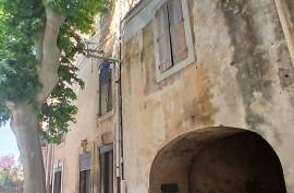 Spacious Character House Offering 210 M2 Of Living Space With 5 Bedrooms And A Pleasant Sunny Terrace. Full Of Charm Spacious Character House Offering 210 M2 Of Living Space With 5 Bedrooms And A Pleasant Sunny Terrace. Full Of Charm