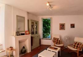 Spacious Character House Offering 210 M2 Of Living Space With 5 Bedrooms And A Pleasant Sunny Terrace. Full Of Charm Spacious Character House Offering 210 M2 Of Living Space With 5 Bedrooms And A Pleasant Sunny Terrace. Full Of Charm