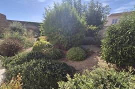 A Very Spacious, Characterful House With A Stone Outbuilding And A Private Garden. A Very Spacious, Characterful House With A Stone Outbuilding And A Private Garden.