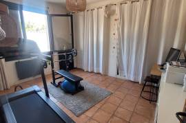 A Lovely Countryside House Setting In The Heart Of The Vineyards, Set On 4000 M2 Of Land With A Swimming Pool And Close To All Amenities. A Lovely Countryside House Setting In The Heart Of The Vineyards, Set On 4000 M2 Of Land With A Swimming Pool And Close To All Amenities.